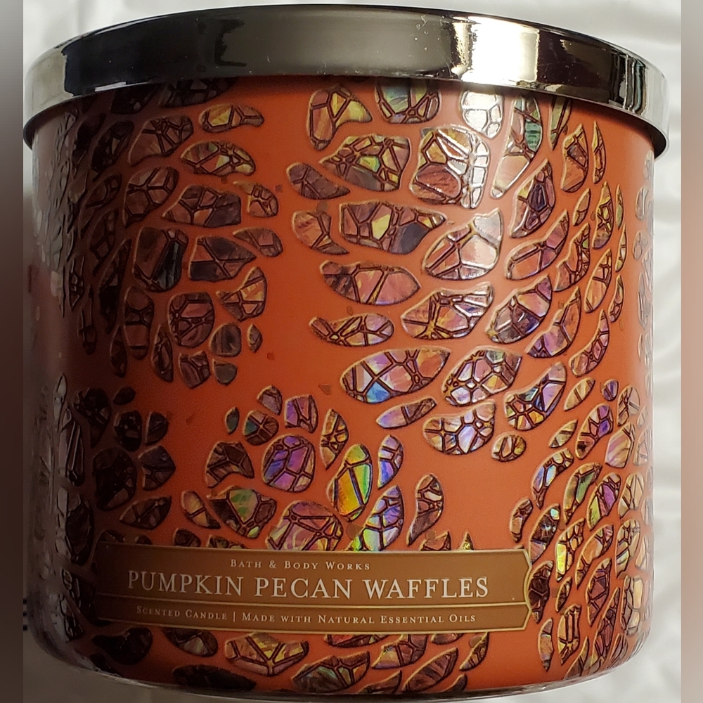Bath & Body Works Pumpkin Pecan Waffles 3 Wick Candle BBW